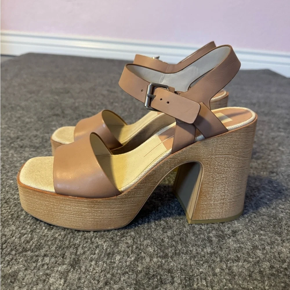 Dolce Vita Women's Wallis‎ Heeled Wedge Platform Cafe Leather Sandal Size 9